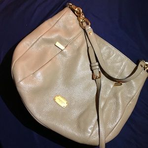 Micheal Kors Purse